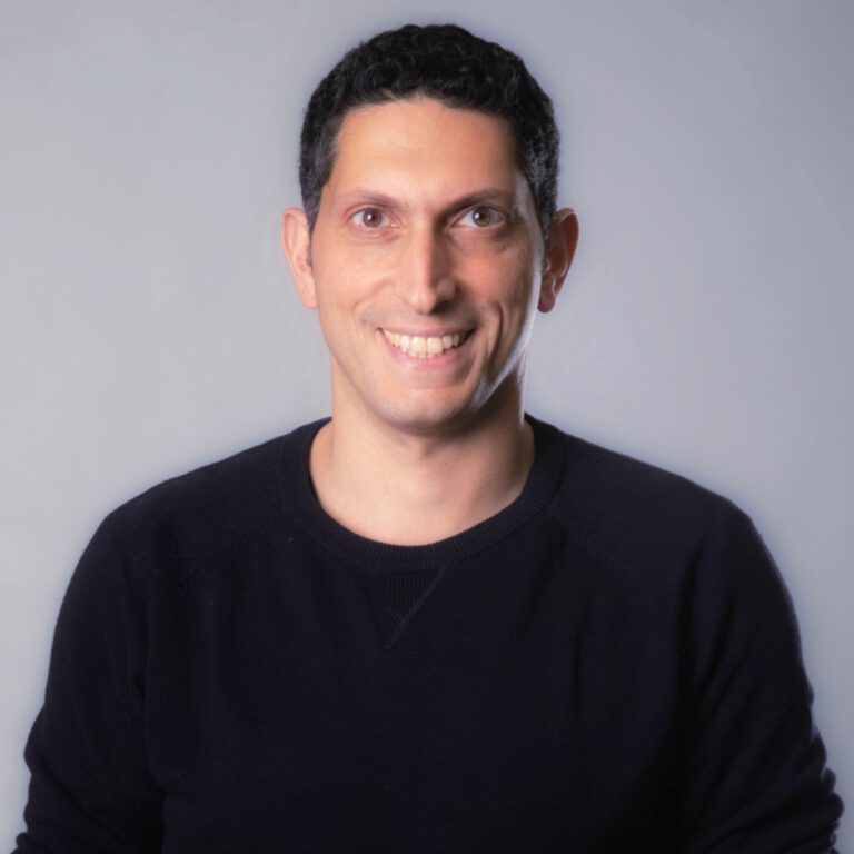 טרגטותו: יוסי אלחנן